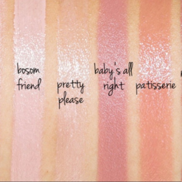 MAC BOSOM FRIEND Cremesheen Lipstick 🌟DISCONTINUED🌟 - Picture 7 of 15